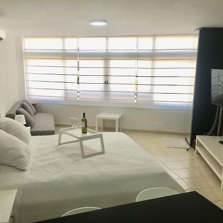 Studio Los Cristianos Beach Exterior photo